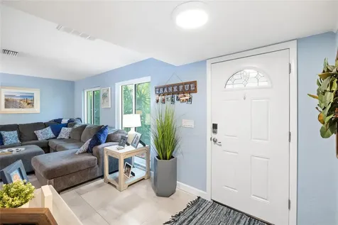 1070 Mccarty Street Dunedin FL 34698