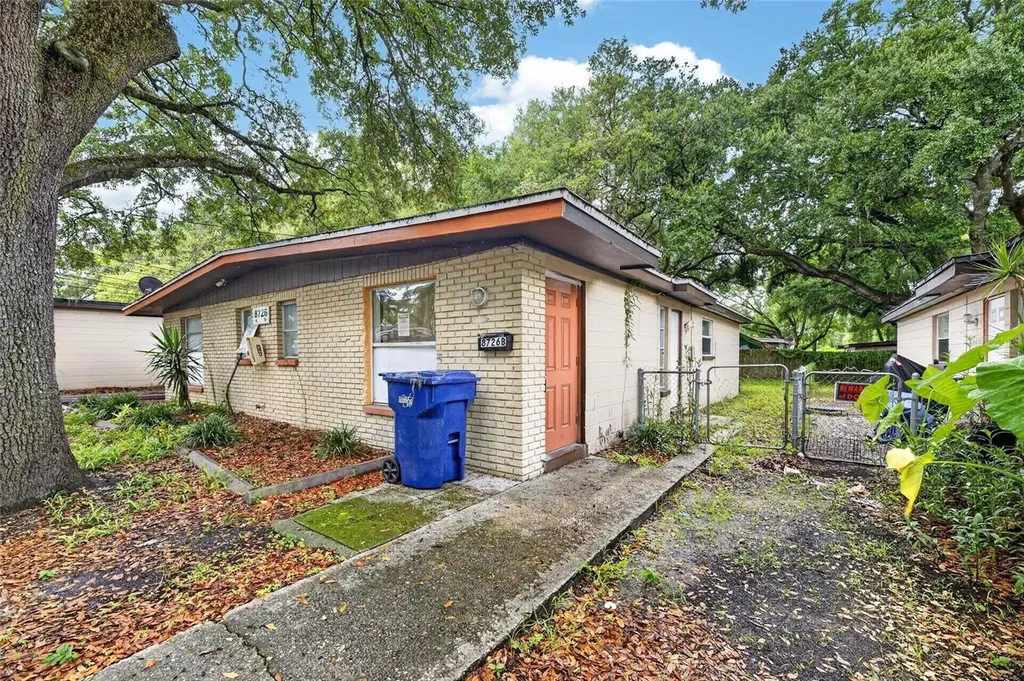 8726 & 8728 N 48th Street Tampa FL 33617