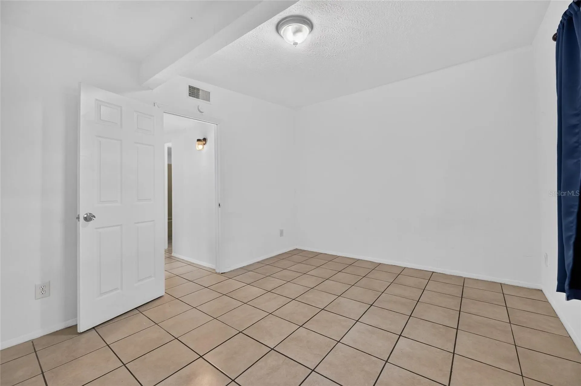 8726 & 8728 N 48th Street Tampa FL 33617