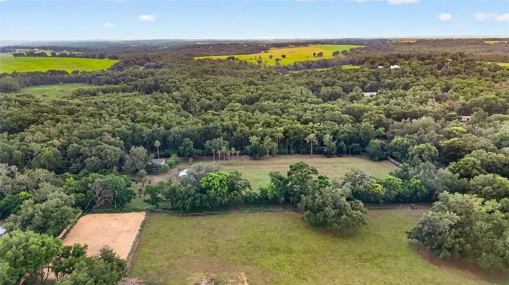 16435 Sweetwater Road Dade City FL 33523