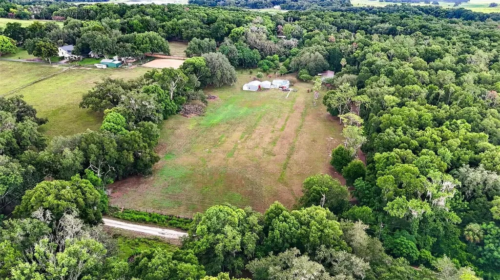 16435 Sweetwater Road Dade City FL 33523
