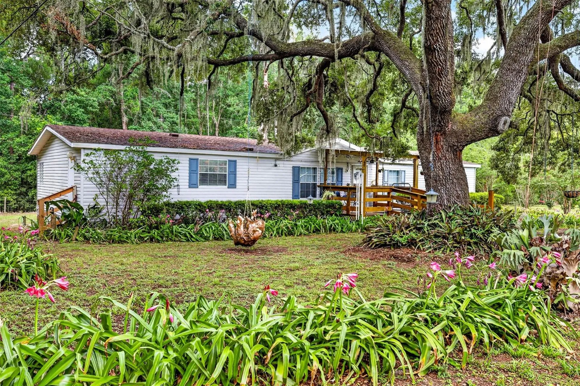 16435 Sweetwater Road Dade City FL 33523