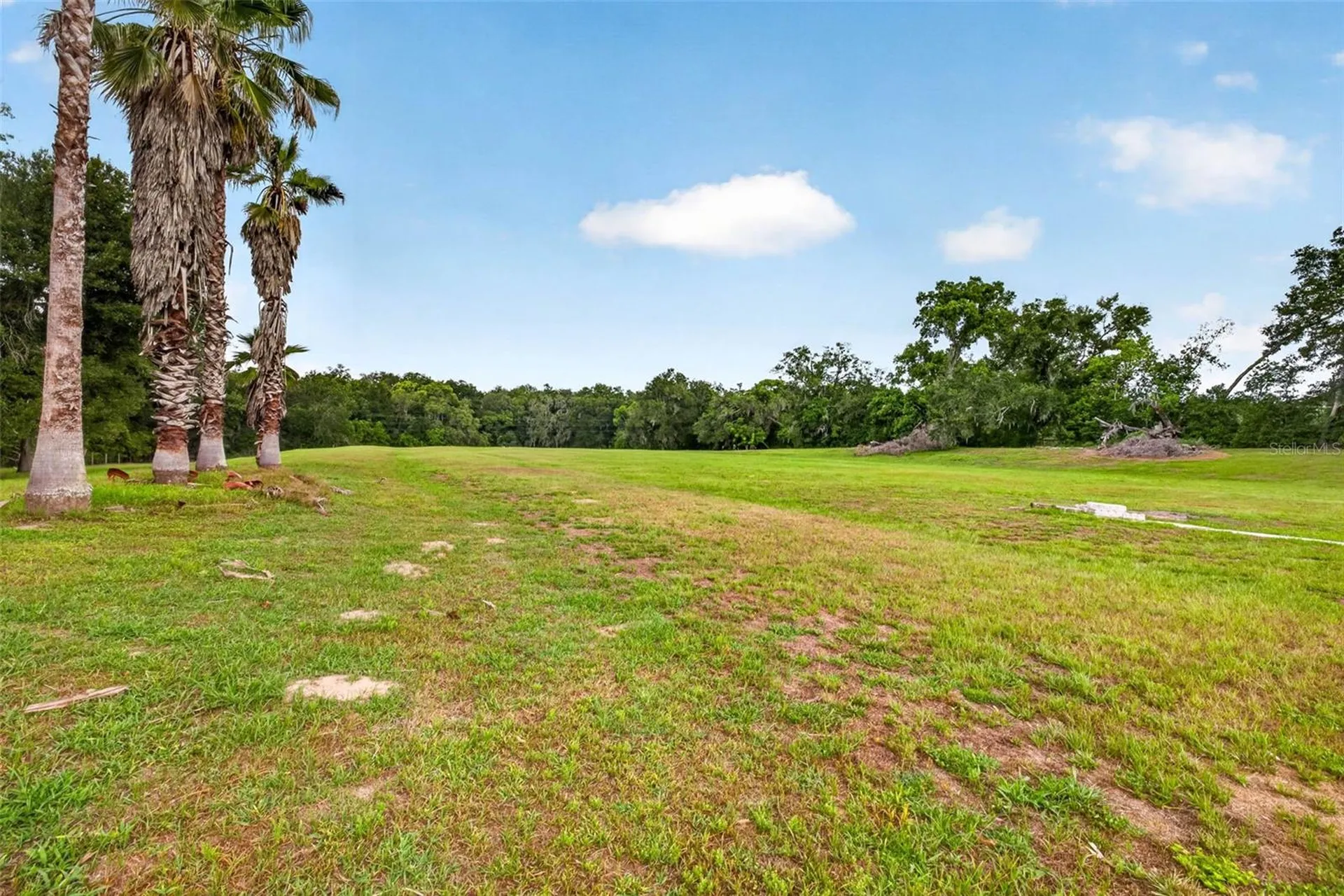 16435 Sweetwater Road Dade City FL 33523