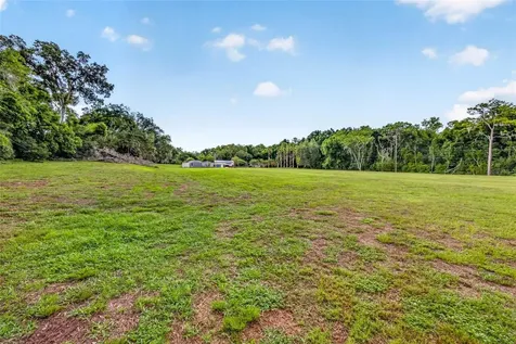 16435 Sweetwater Road Dade City FL 33523