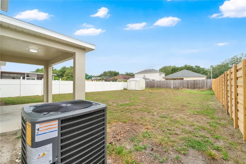 11228 Madison Park Drive Tampa FL 33625