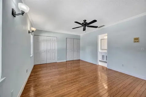 4608 Southbreeze Drive Tampa FL 33624