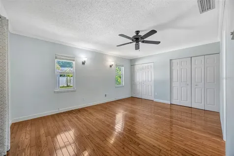 4608 Southbreeze Drive Tampa FL 33624