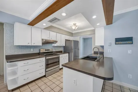 4608 Southbreeze Drive Tampa FL 33624