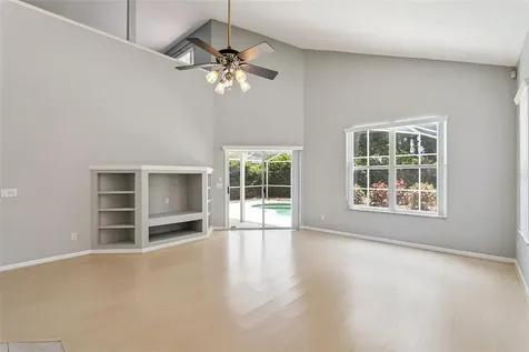 1000 N Lake Claire Circle Oviedo FL 32765