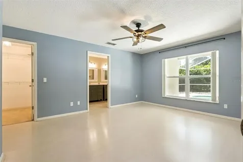 1000 N Lake Claire Circle Oviedo FL 32765