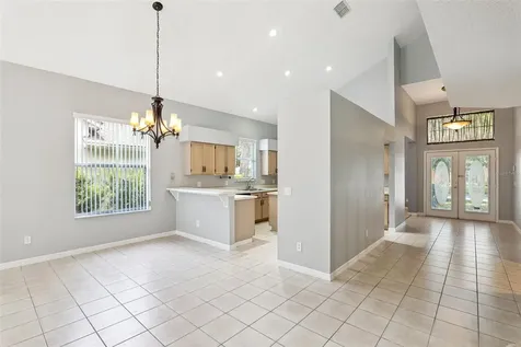 1000 N Lake Claire Circle Oviedo FL 32765
