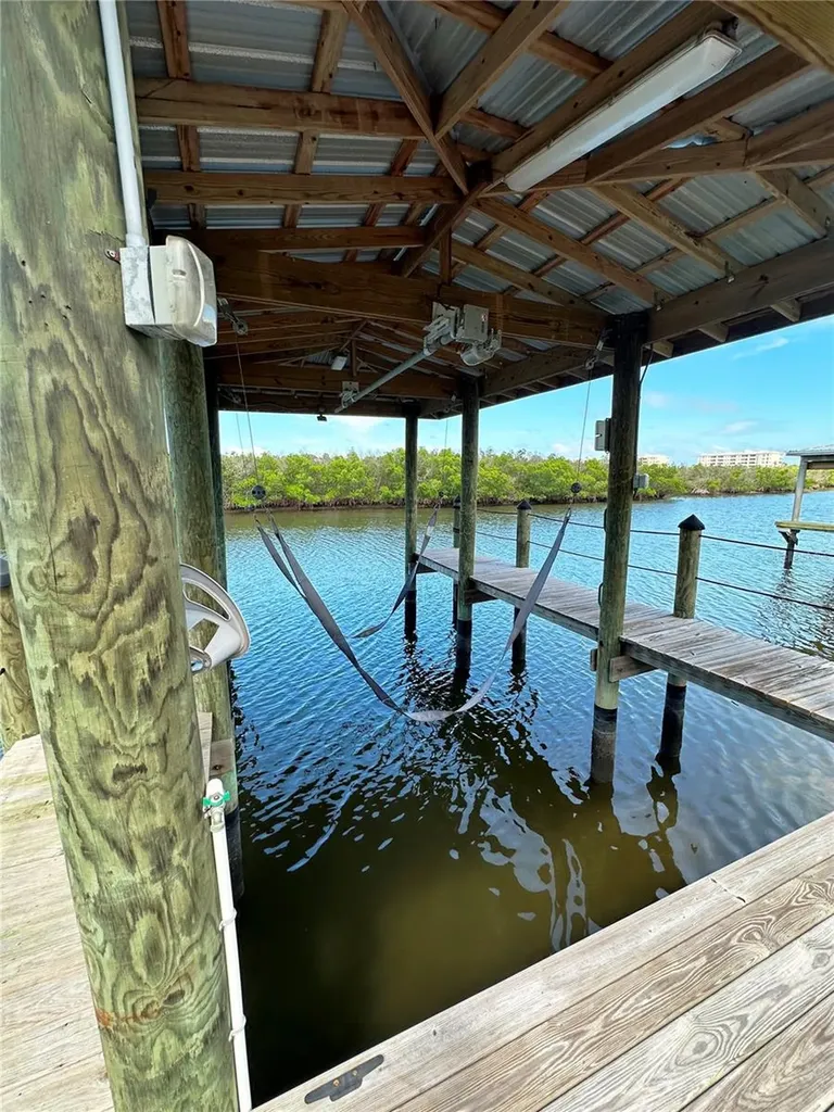 622 N Riverside Drive New Smyrna Beach FL 32168