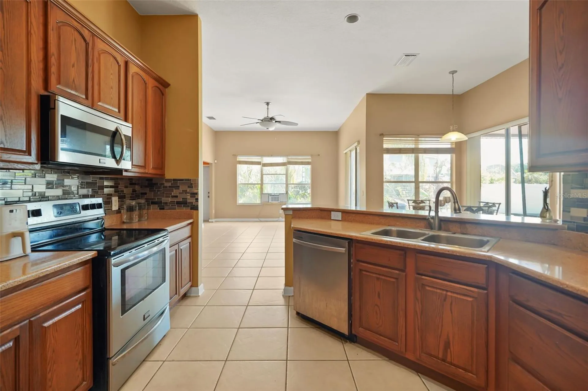 1907 Derby Glen Drive Orlando FL 32837