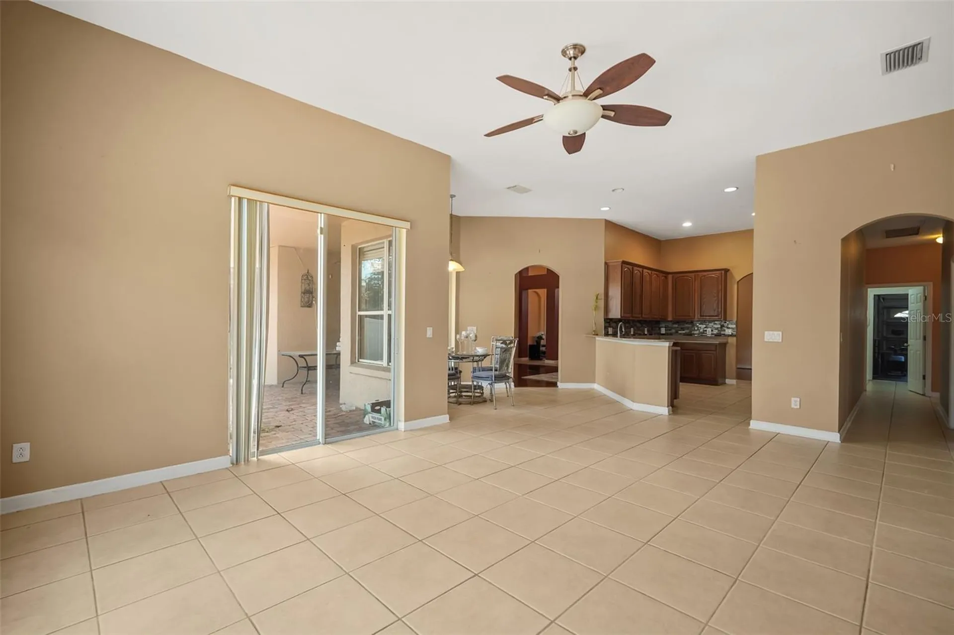 1907 Derby Glen Drive Orlando FL 32837