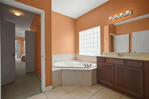 1907 Derby Glen Drive Orlando FL 32837