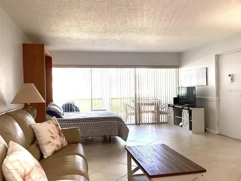 7701 Starkey Road Seminole FL 33777