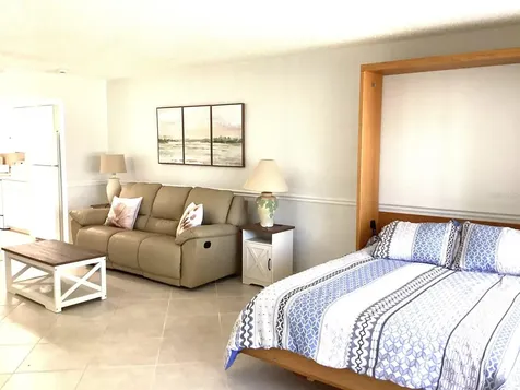 7701 Starkey Road Seminole FL 33777
