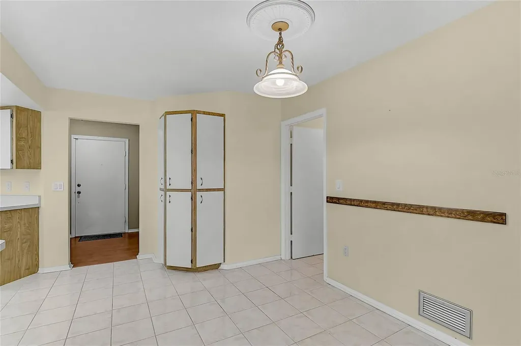 5852 Lincoln Road Venice FL 34293