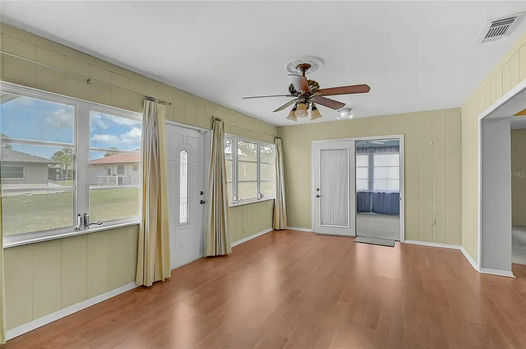 5852 Lincoln Road Venice FL 34293