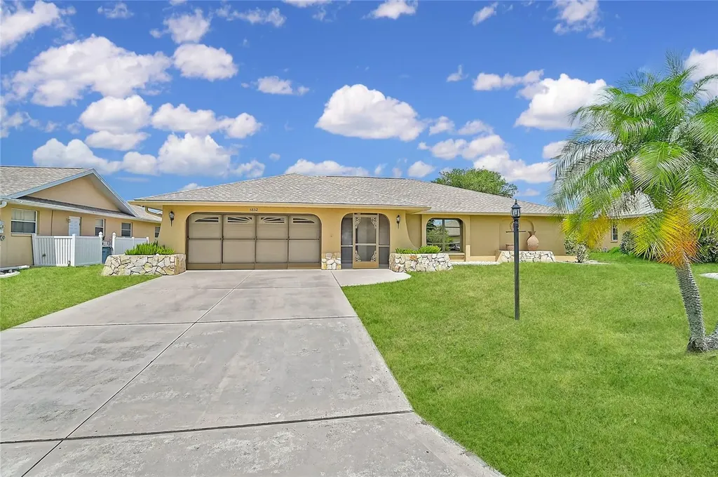 5852 Lincoln Road Venice FL 34293