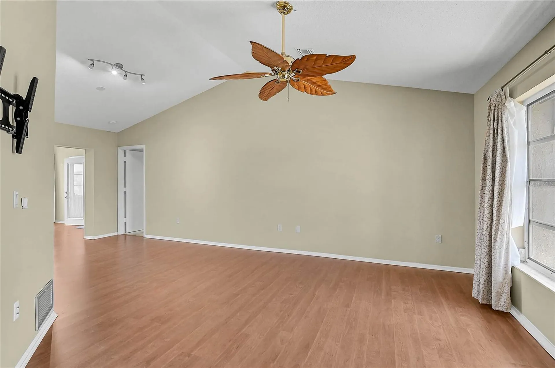 5852 Lincoln Road Venice FL 34293