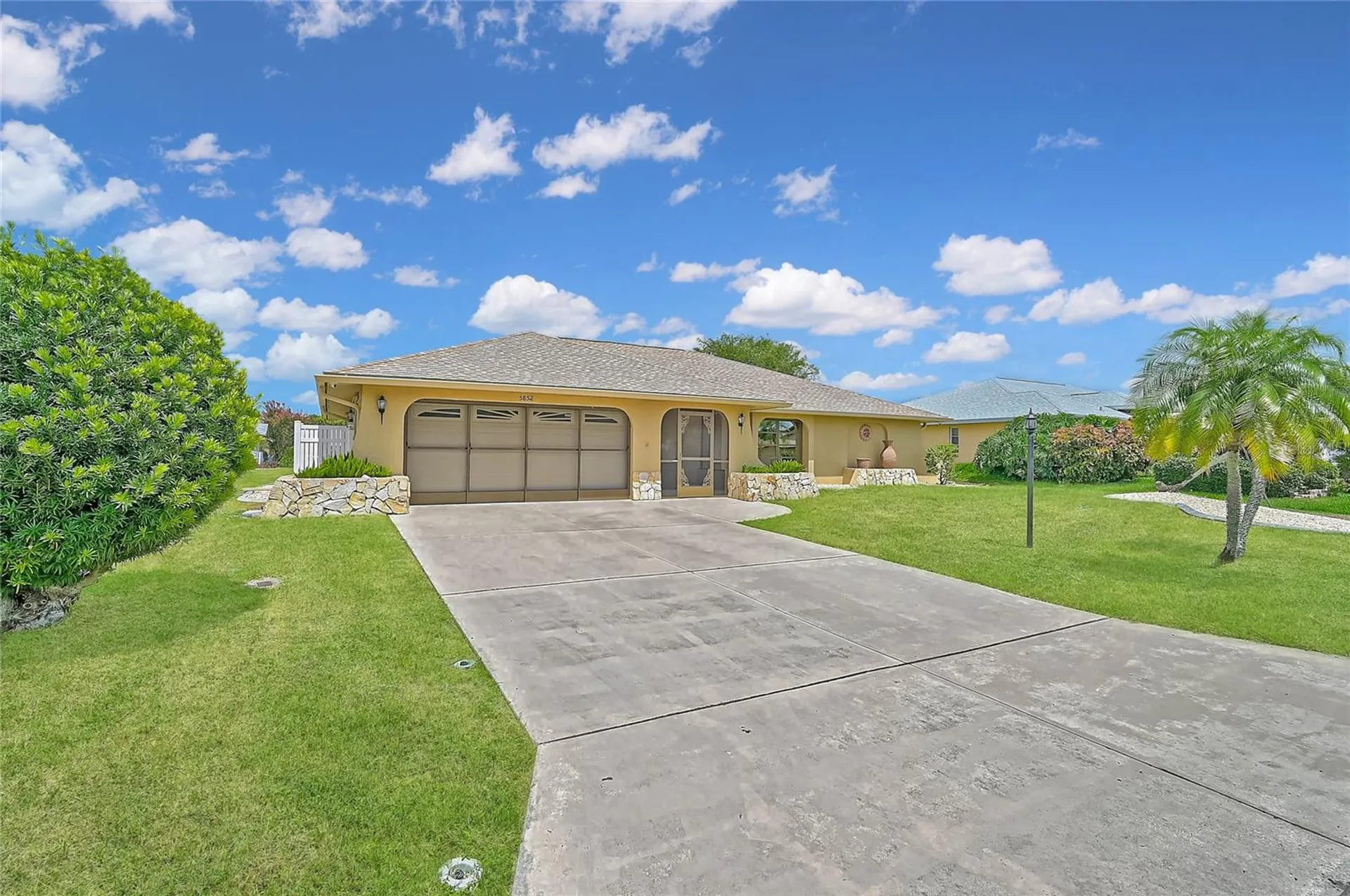 5852 Lincoln Road Venice FL 34293