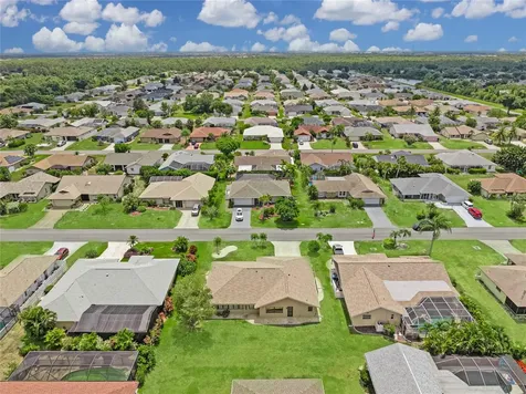 5852 Lincoln Road Venice FL 34293
