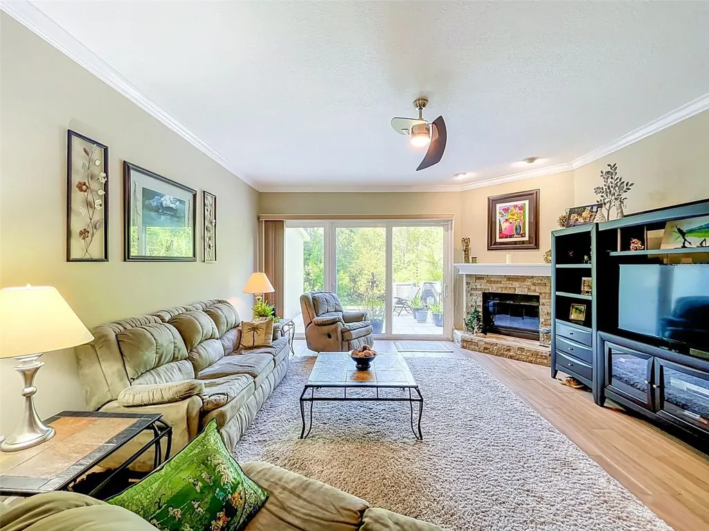 1722 Arabian Lane Palm Harbor FL 34685