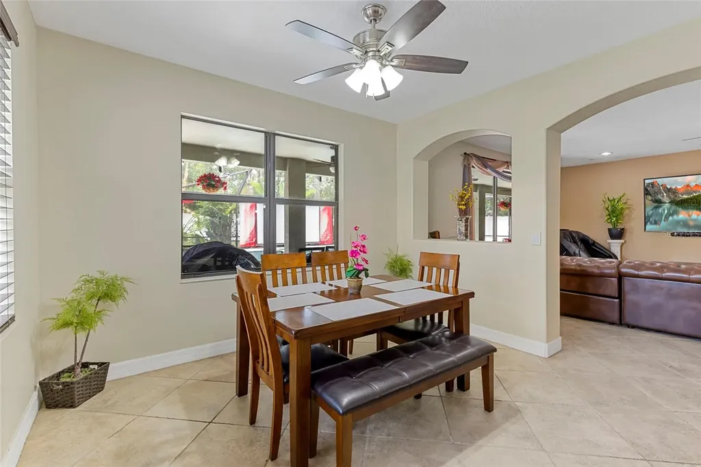 1945 Abbey Ridge Drive Dover FL 33527