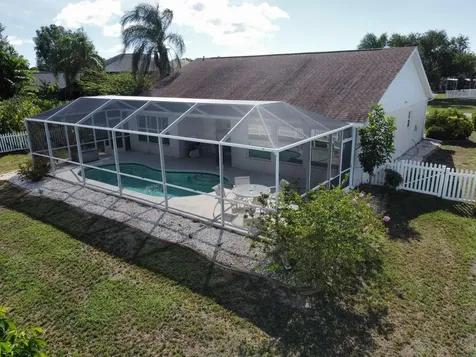 4826 11th Avenue Circle E Bradenton FL 34208