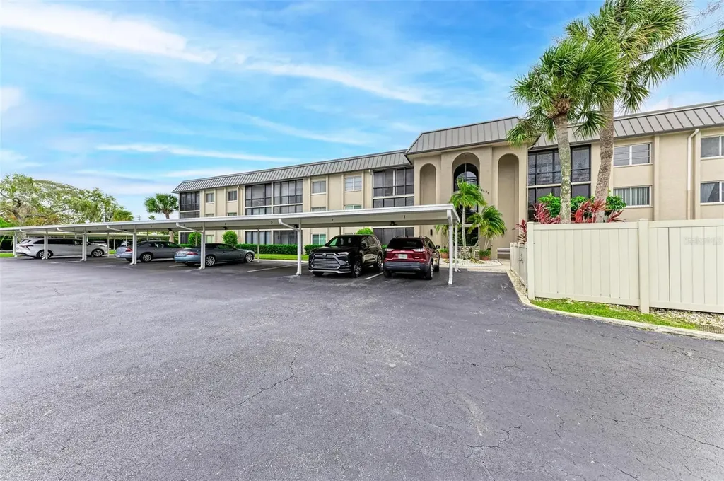 6470 Hollywood Boulevard Sarasota FL 34231