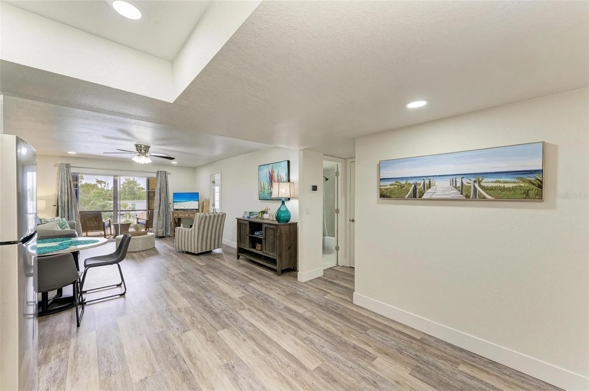 6470 Hollywood Boulevard Sarasota FL 34231