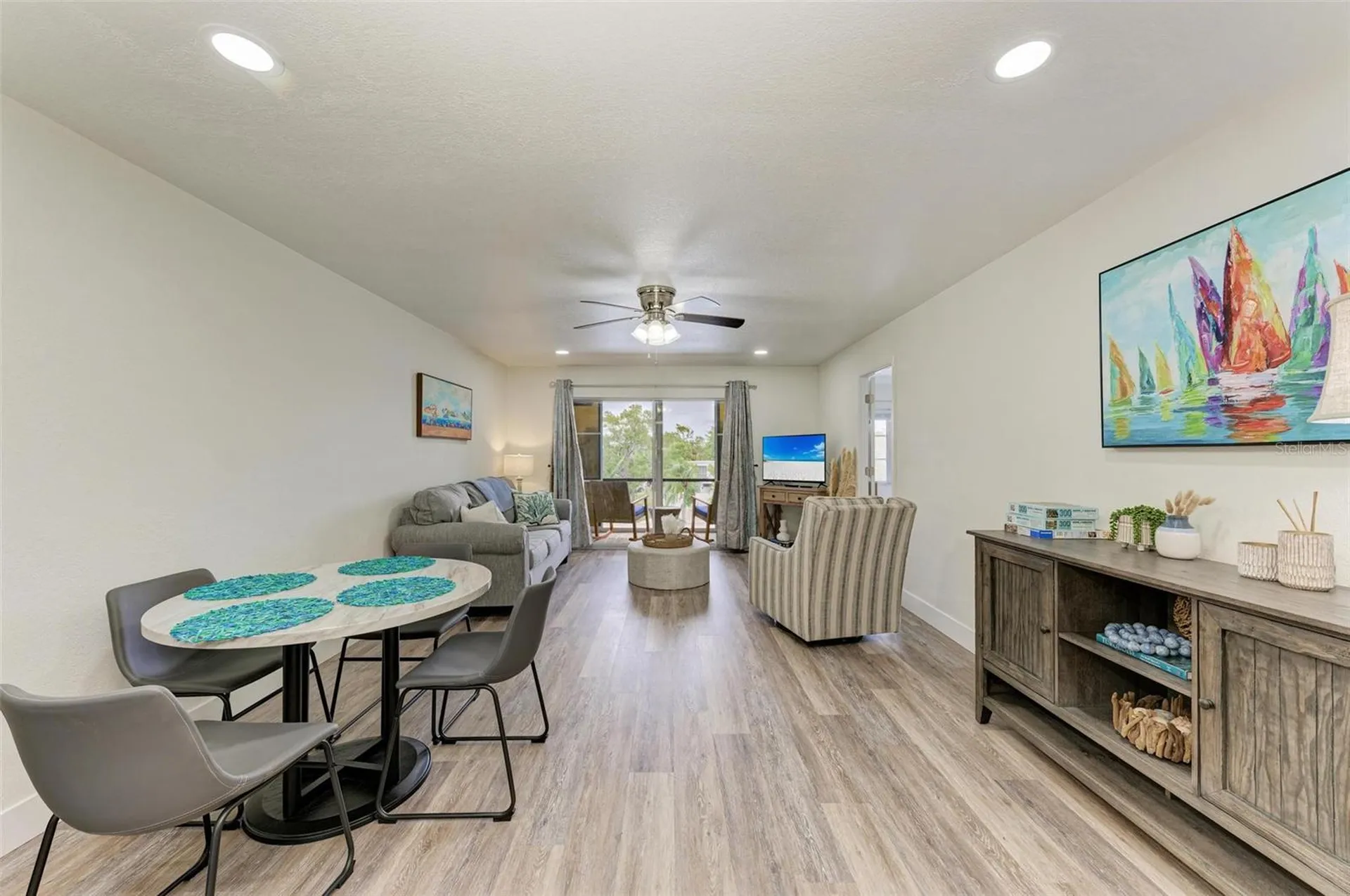 6470 Hollywood Boulevard Sarasota FL 34231