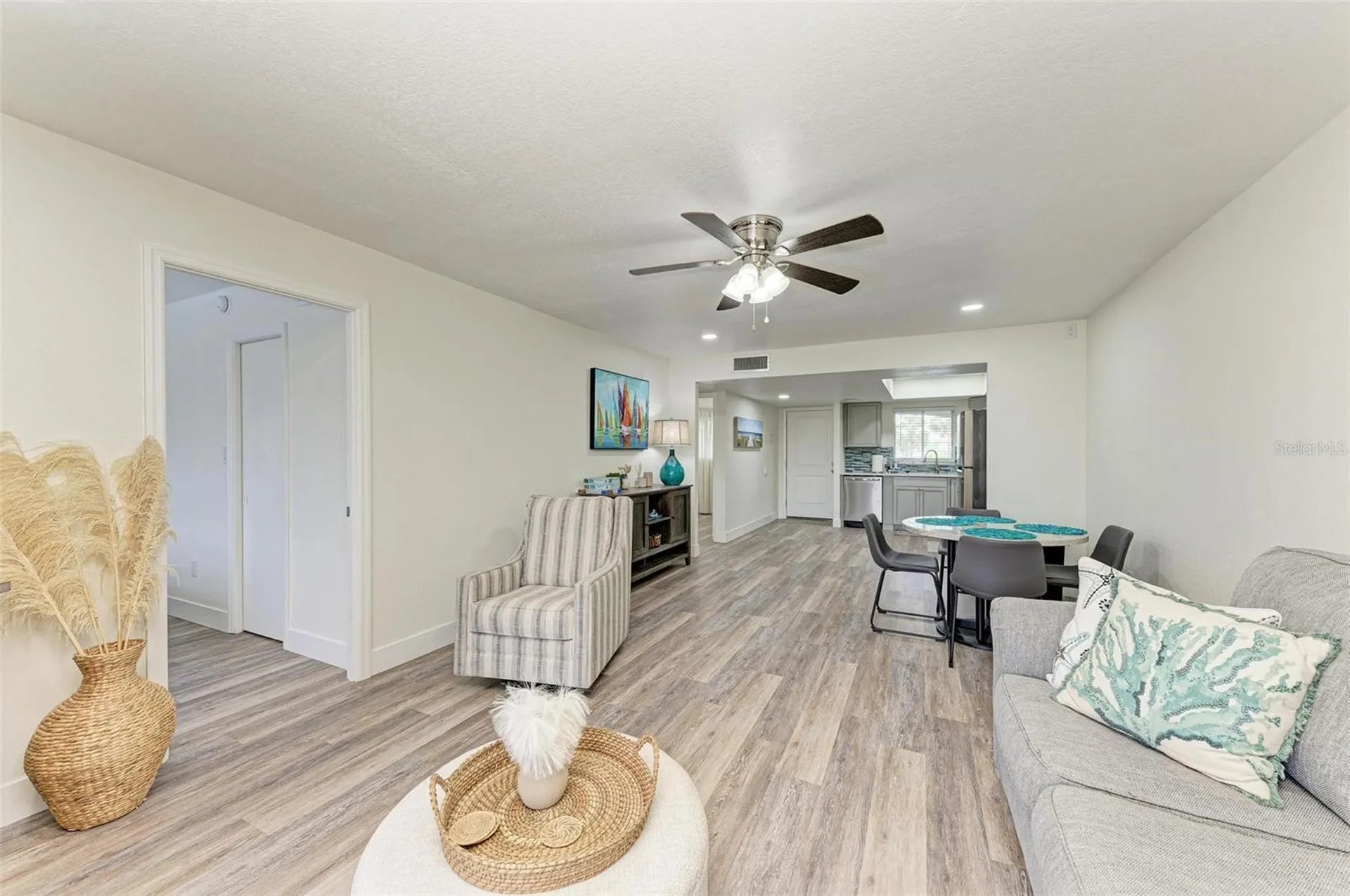 6470 Hollywood Boulevard Sarasota FL 34231
