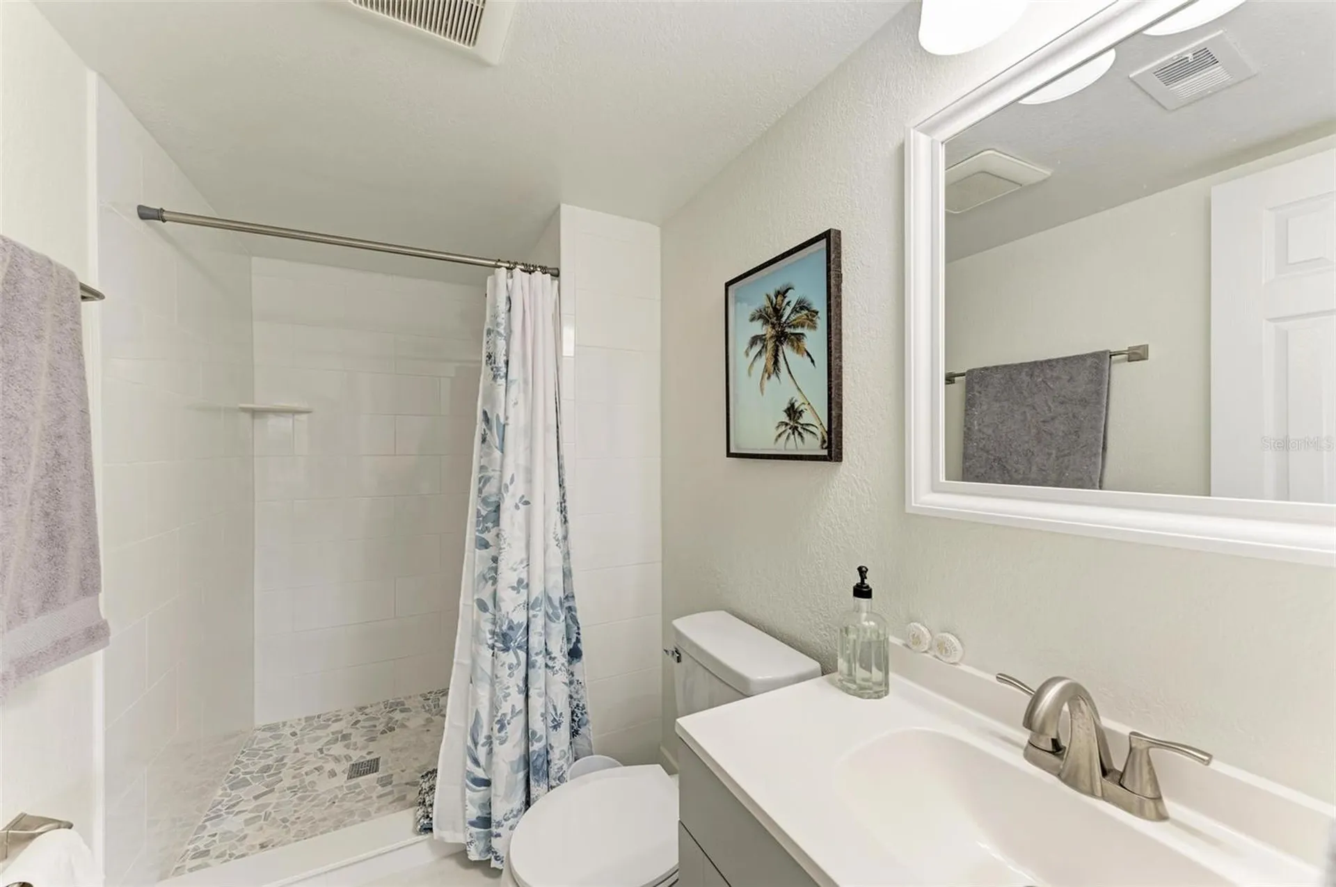 6470 Hollywood Boulevard Sarasota FL 34231