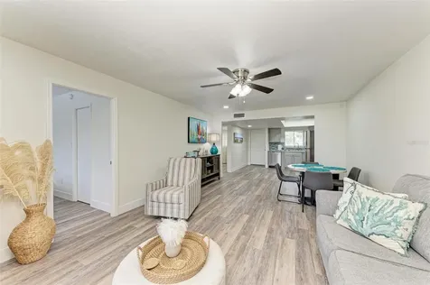 6470 Hollywood Boulevard Sarasota FL 34231
