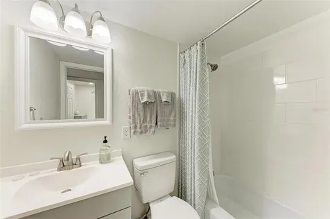 6470 Hollywood Boulevard Sarasota FL 34231