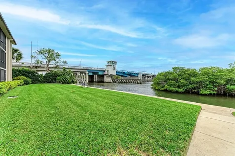 6470 Hollywood Boulevard Sarasota FL 34231