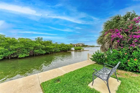 6470 Hollywood Boulevard Sarasota FL 34231