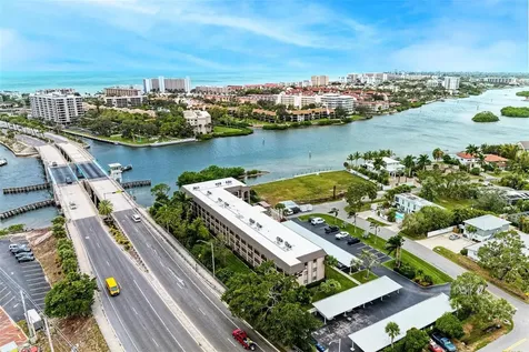 6470 Hollywood Boulevard Sarasota FL 34231