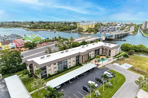 6470 Hollywood Boulevard Sarasota FL 34231
