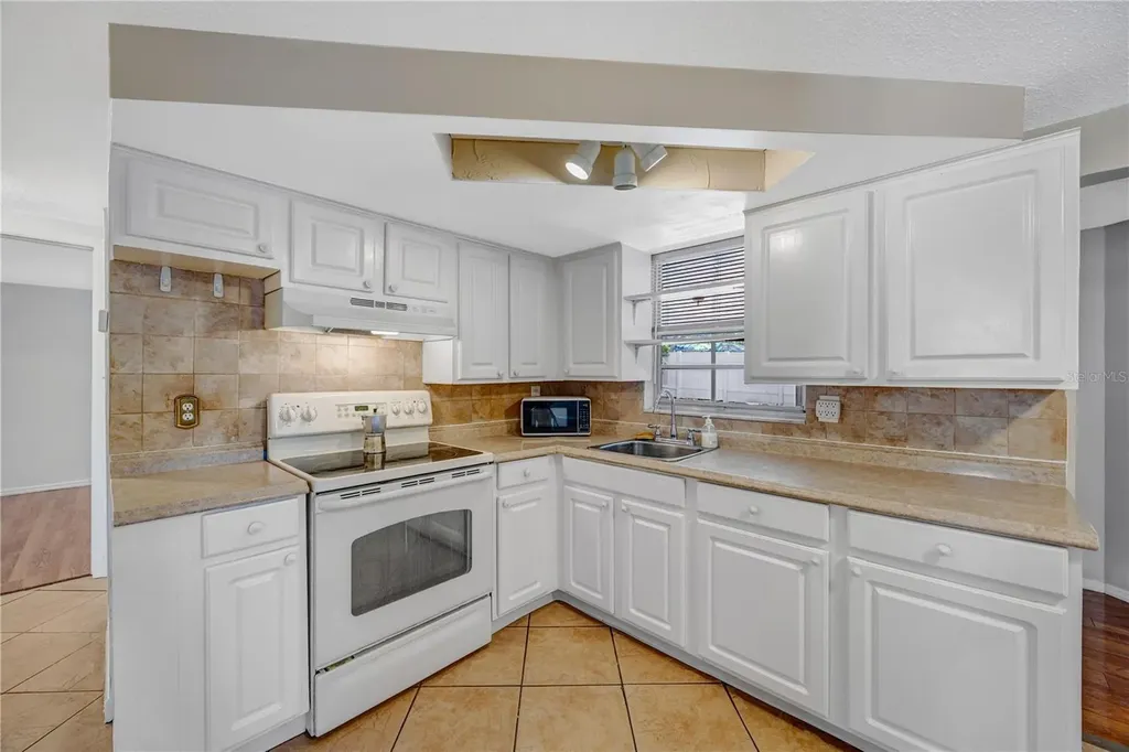7804 Niagara Drive Port Richey FL 34668