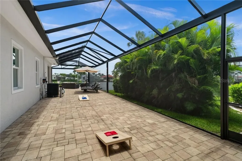 105 SW 52nd Street Cape Coral FL 33914