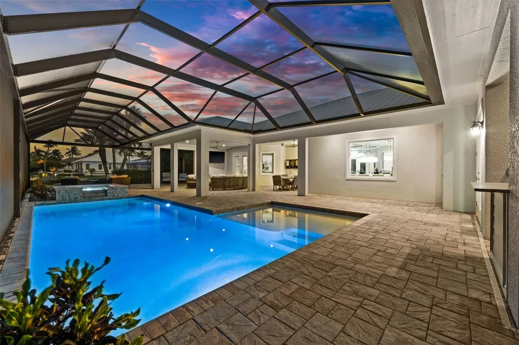 105 SW 52nd Street Cape Coral FL 33914
