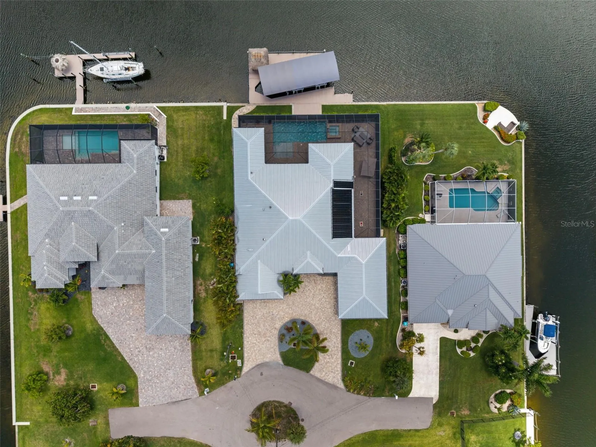 105 SW 52nd Street Cape Coral FL 33914