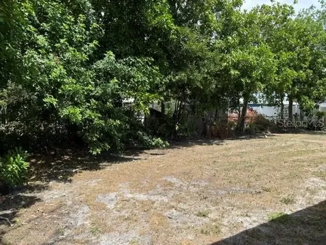 3933 58th Lane N St Petersburg FL 33709