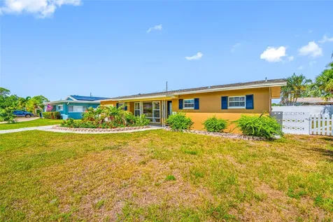5056 42nd Street S St Petersburg FL 33711