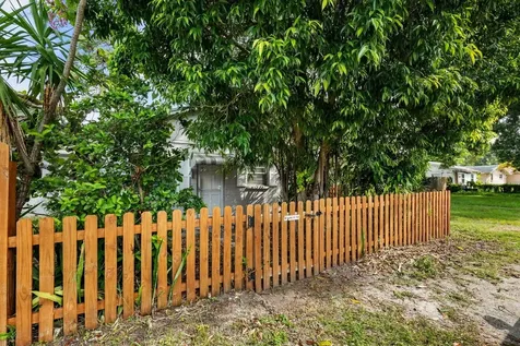 5101 37th Street N St Petersburg FL 33714