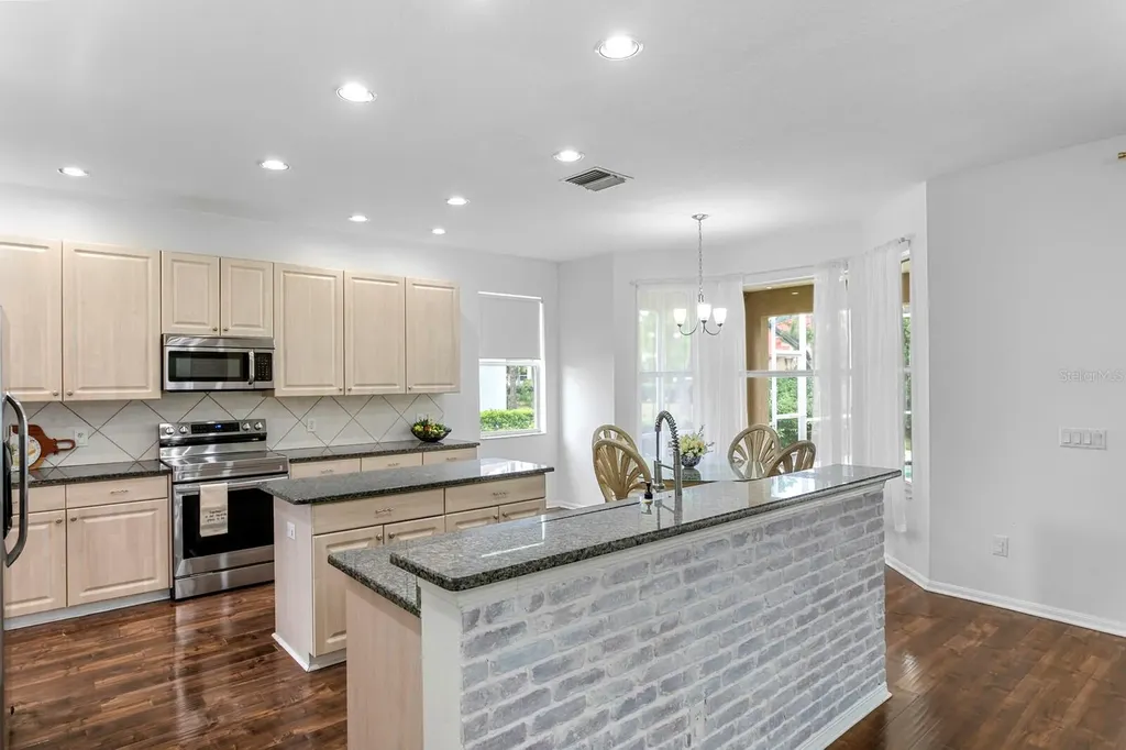 10411 Canary Isle Drive Tampa FL 33647