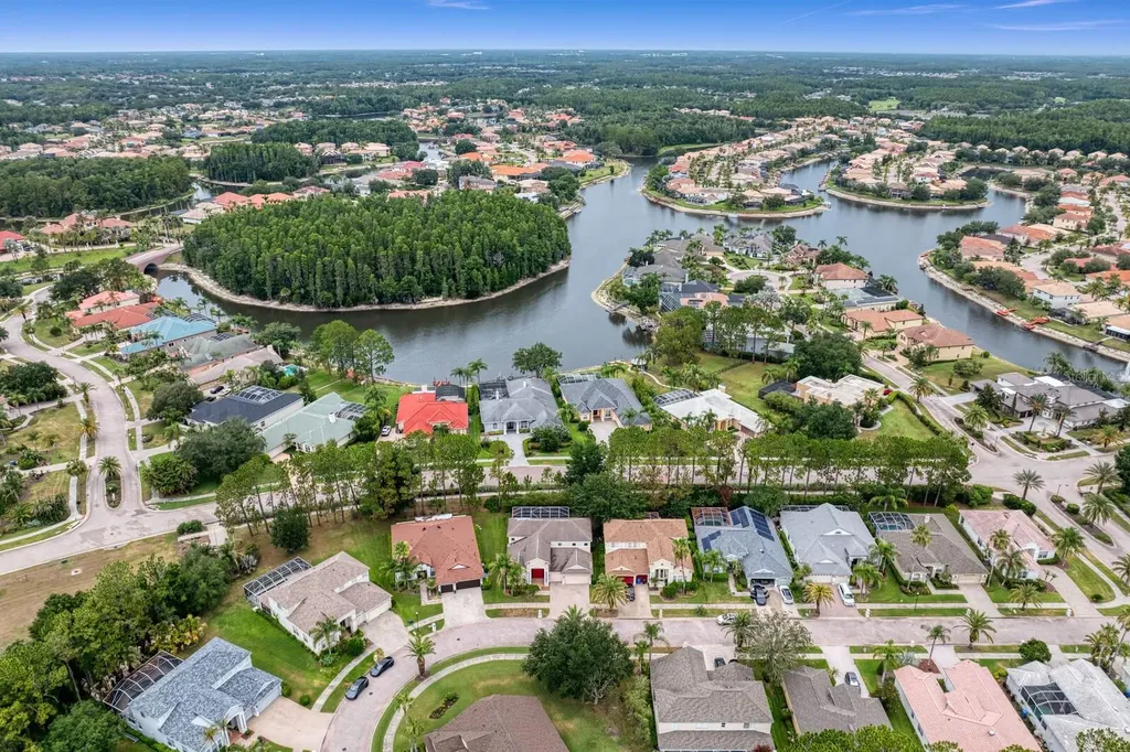 10411 Canary Isle Drive Tampa FL 33647